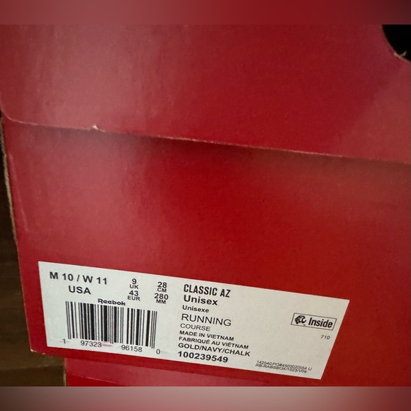 Reebok Classic AZ Running Course Sneakers – Yellow Men’s 10 – NIB - Picture 7 of 14